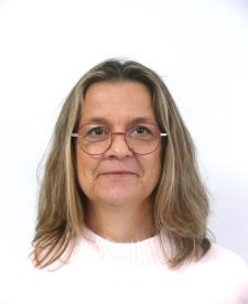 8. Karine Thibert - Conseilllère municipale sortante -56 ans- Comptable